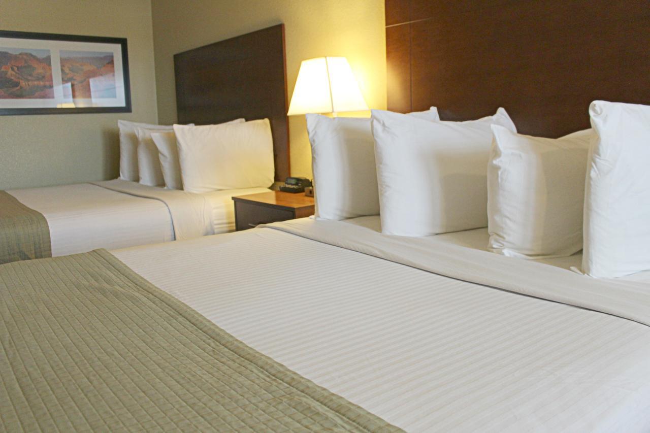 Southern Inn And Suites Kermit Экстерьер фото